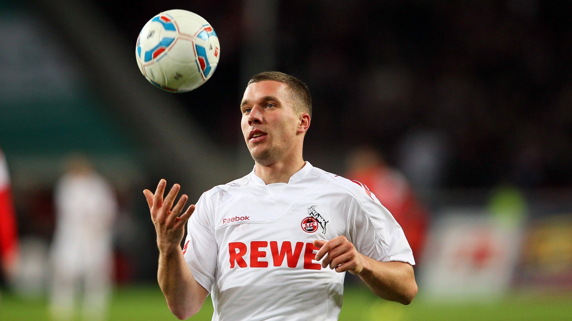 Martinez 防守关键时刻表现抢眼，martinez.